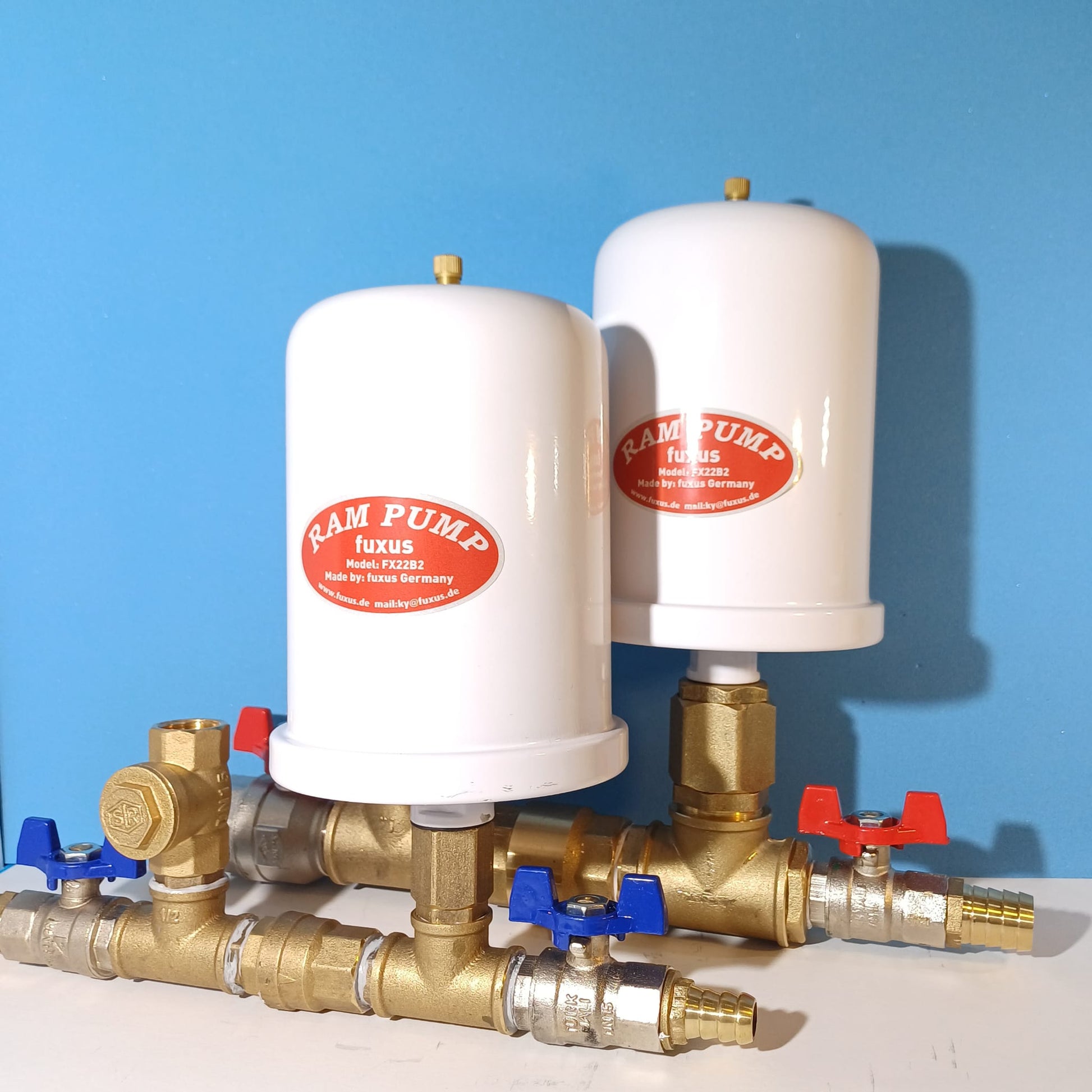 fuxus Mini-XS hydraulischer Widderpumpe aus Messing halbzoll